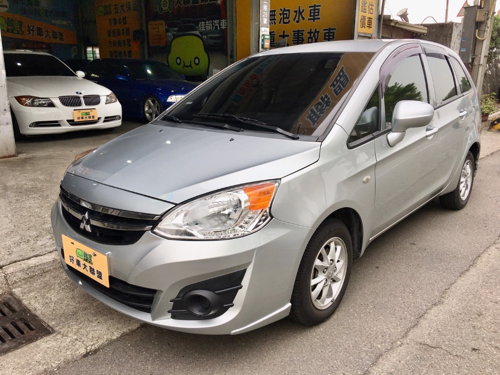 2016 Mitsubishi 三菱 Colt plus