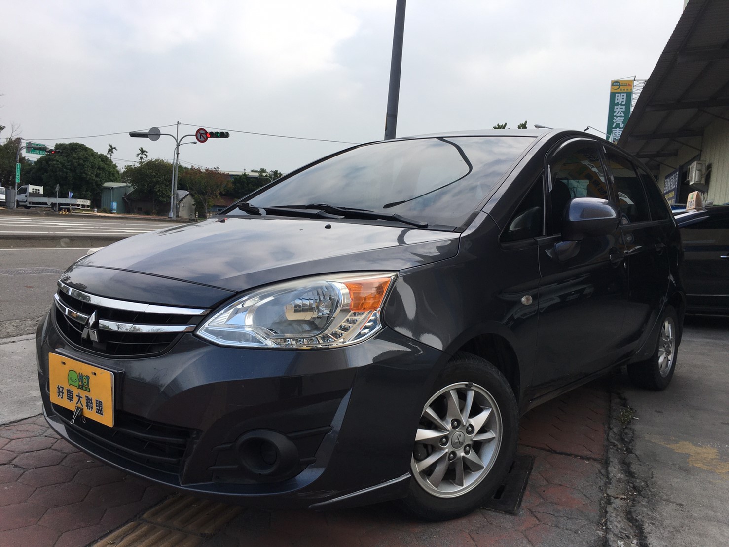 2014 Mitsubishi 三菱 Colt plus