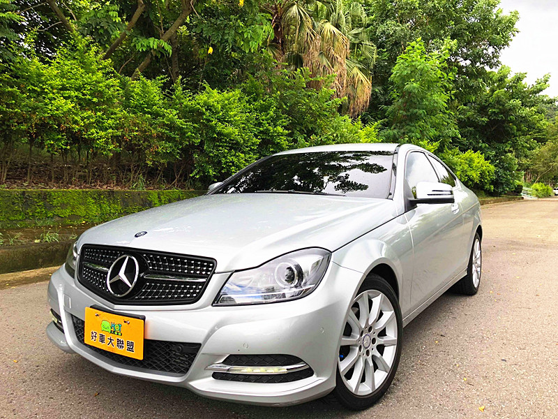 2012 M-benz C-class