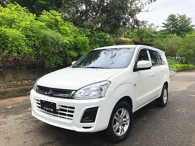 2016 Mitsubishi Zinger