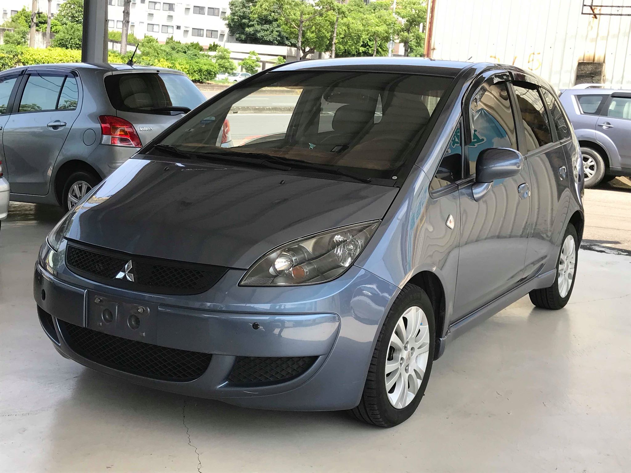 2009 Mitsubishi Colt plus