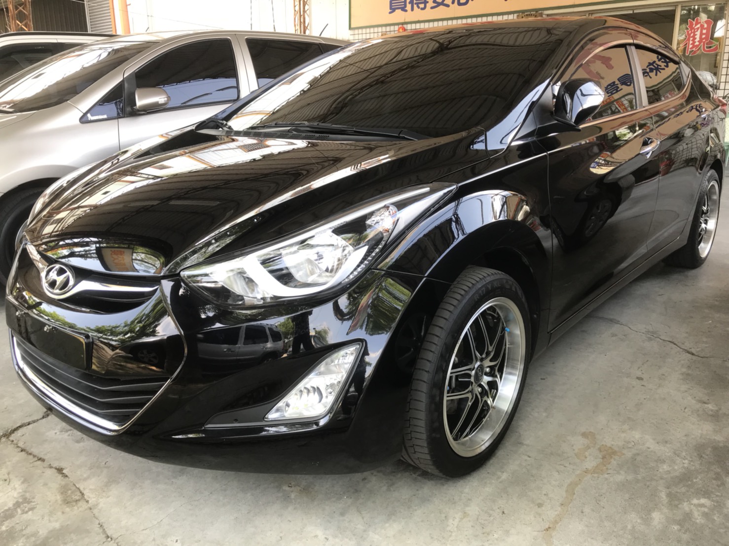 2015 Hyundai 現代 Elantra