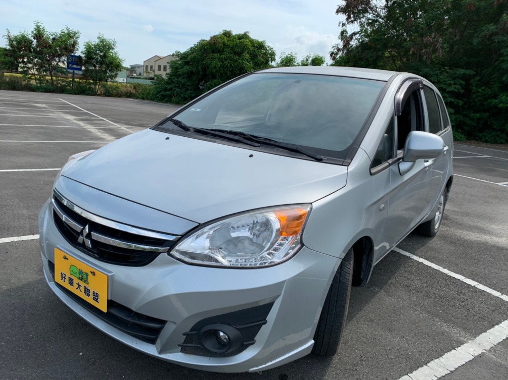 2015 Mitsubishi 三菱 Colt plus