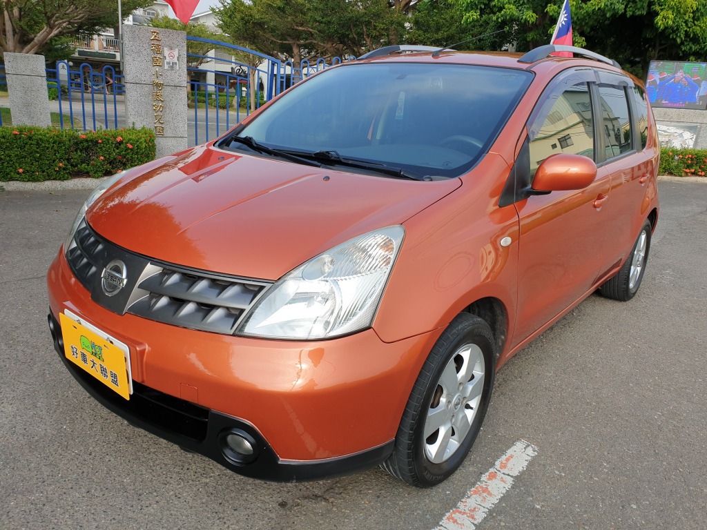 2012 Nissan 日產 Livina