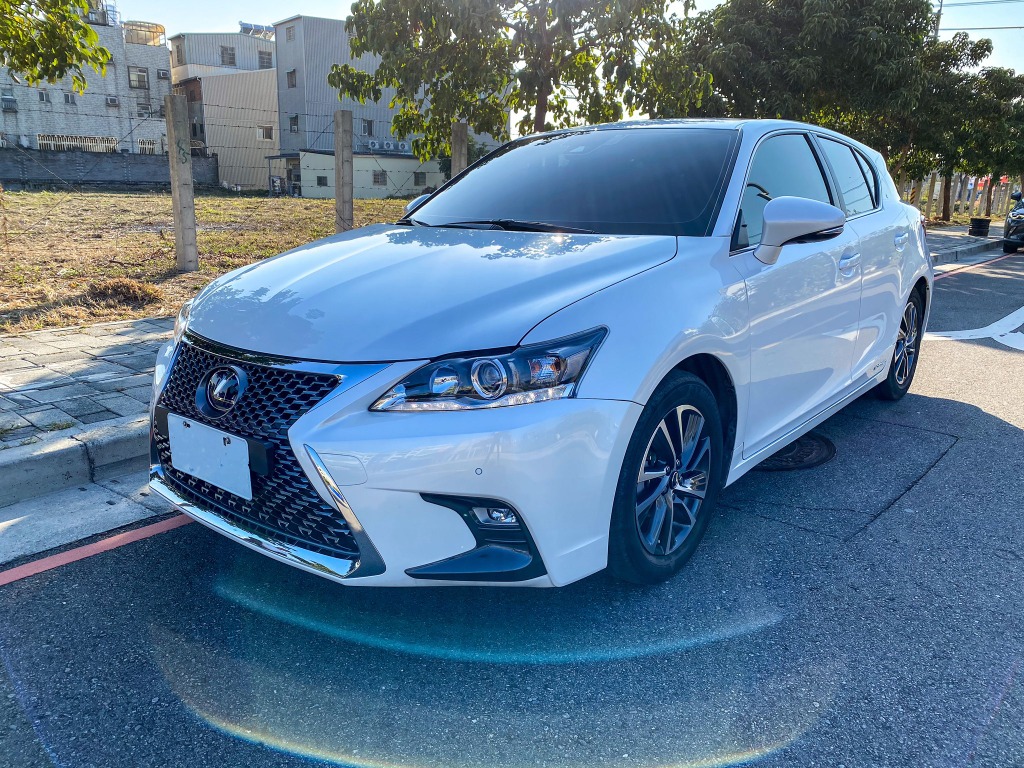 Hot大聯盟 Lexus Ct0h Ct0h豪華版安全舒適