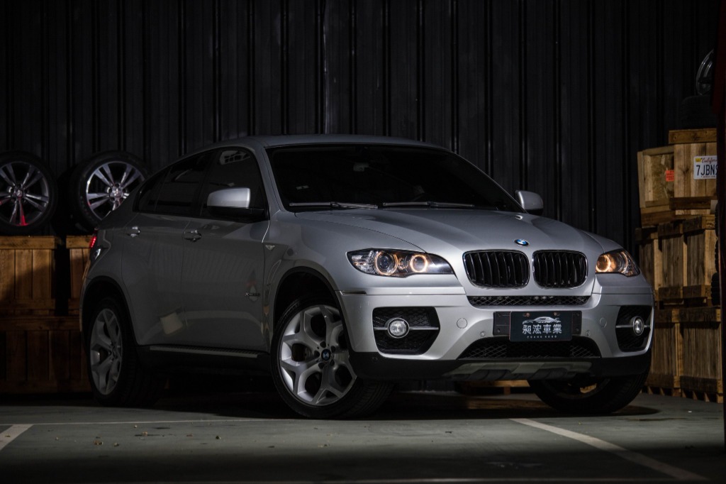 Hot大聯盟 Bmw X6 Bmw X6 Xdiever 35i總代理認證中古車可全額貸款保證在店全面特價 Hot大聯盟 Bmw X6 Bmw X6 Xdiever 35i總代理認證中古車可全額貸款保證在店全面特價