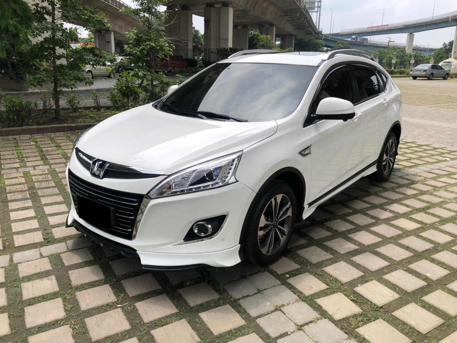 2016 Luxgen 納智捷 U6 turbo