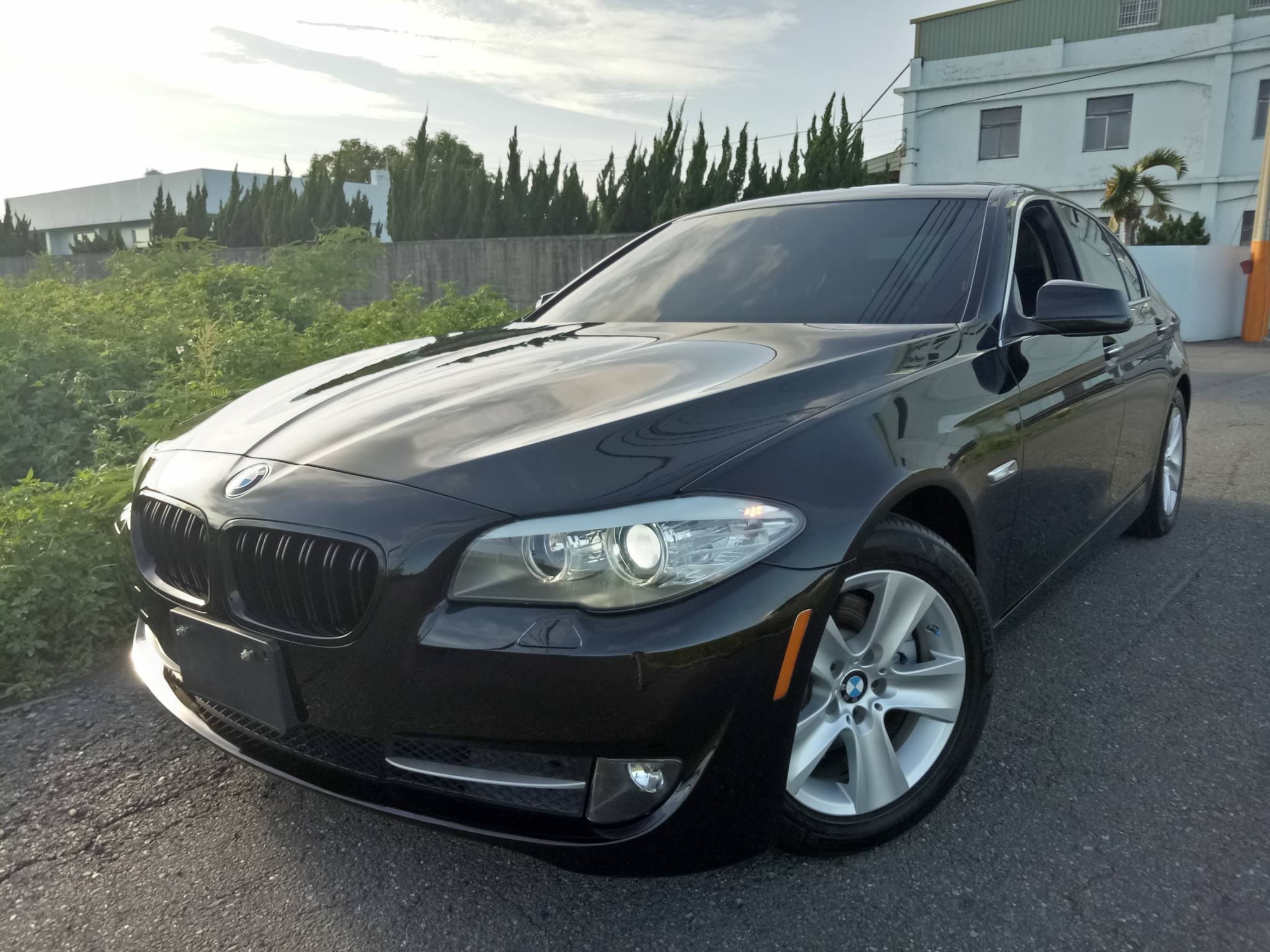 2011 Bmw 5-series sedan