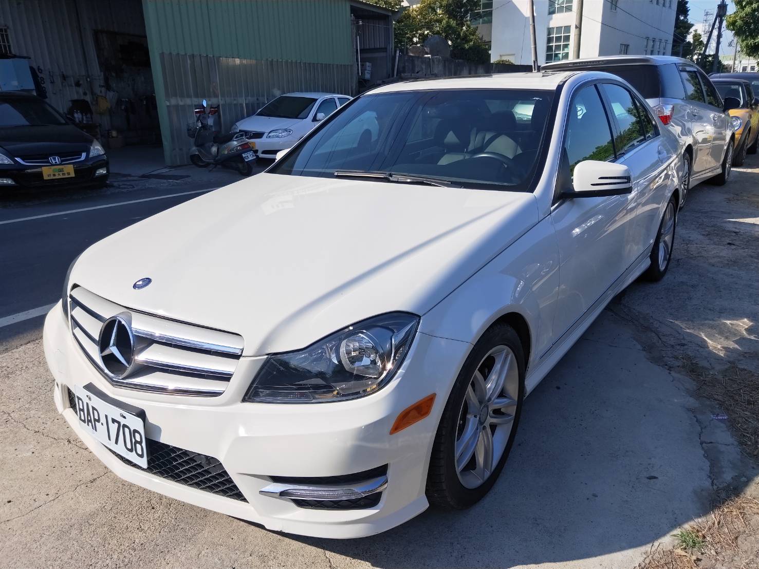 2012 M-benz C-class