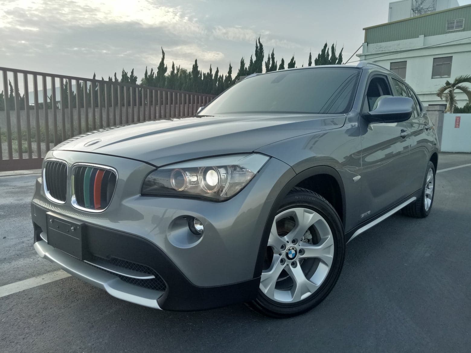 2011 BMW 寶馬 X1