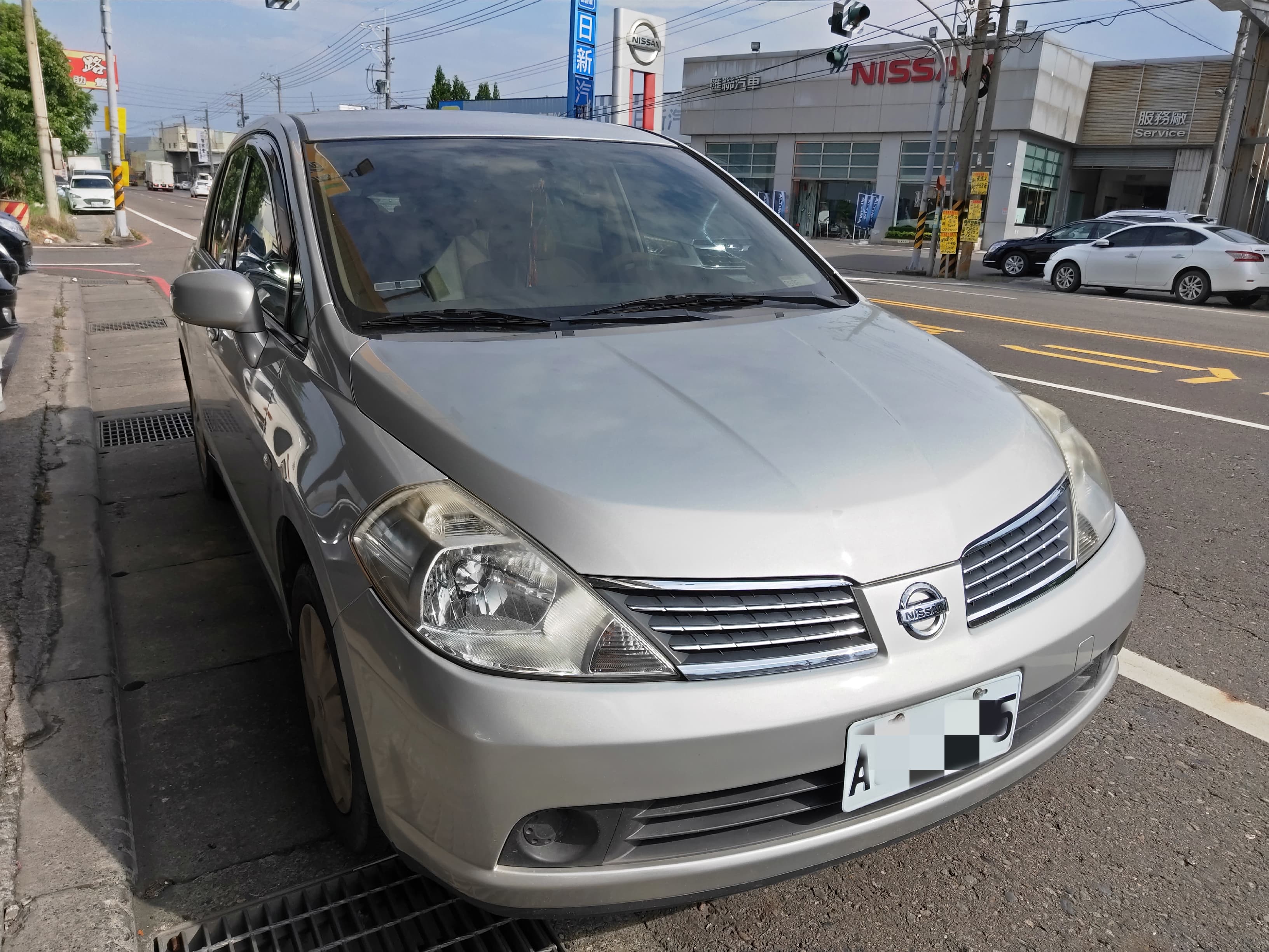 2010 Nissan 日產 Tiida