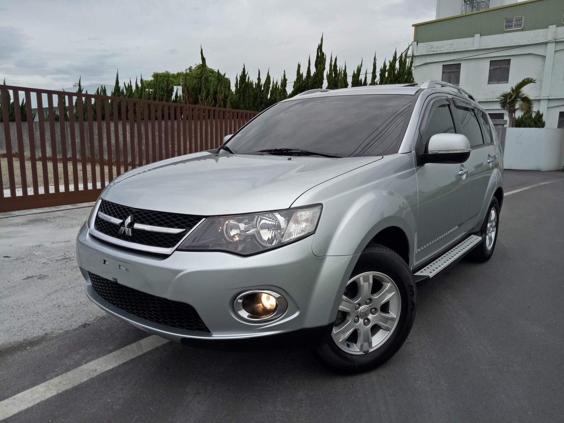 2012 Mitsubishi 三菱 Outlander