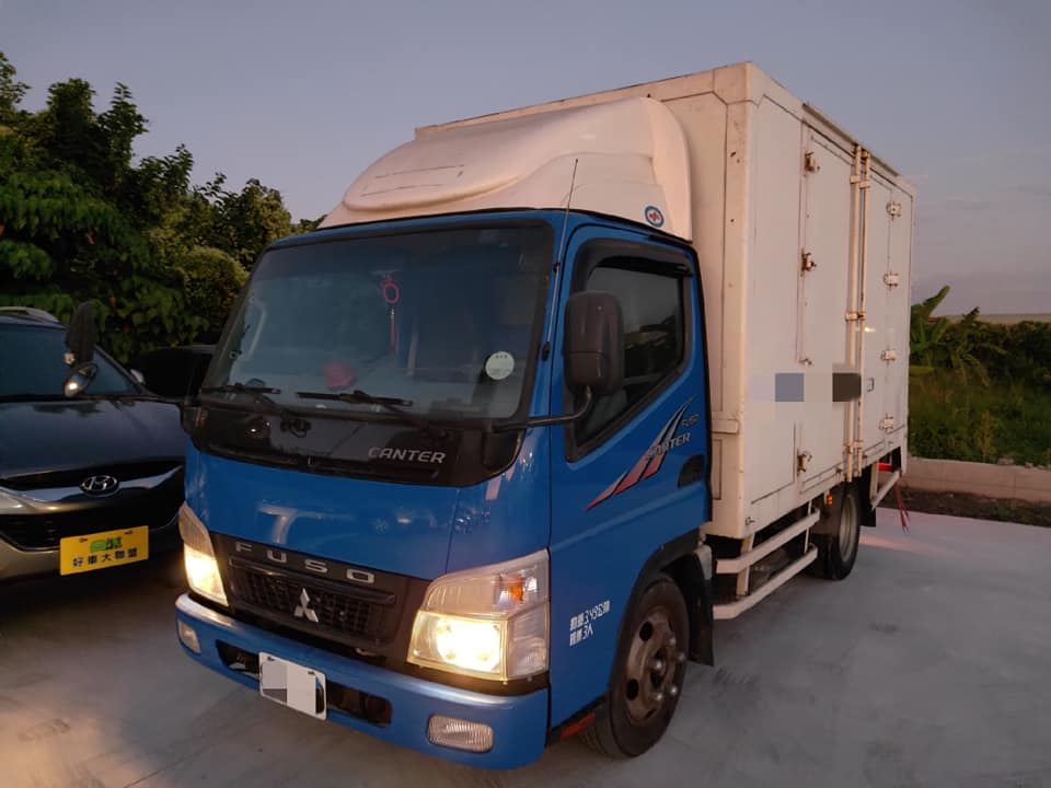 2012 Mitsubishi 三菱 商用車