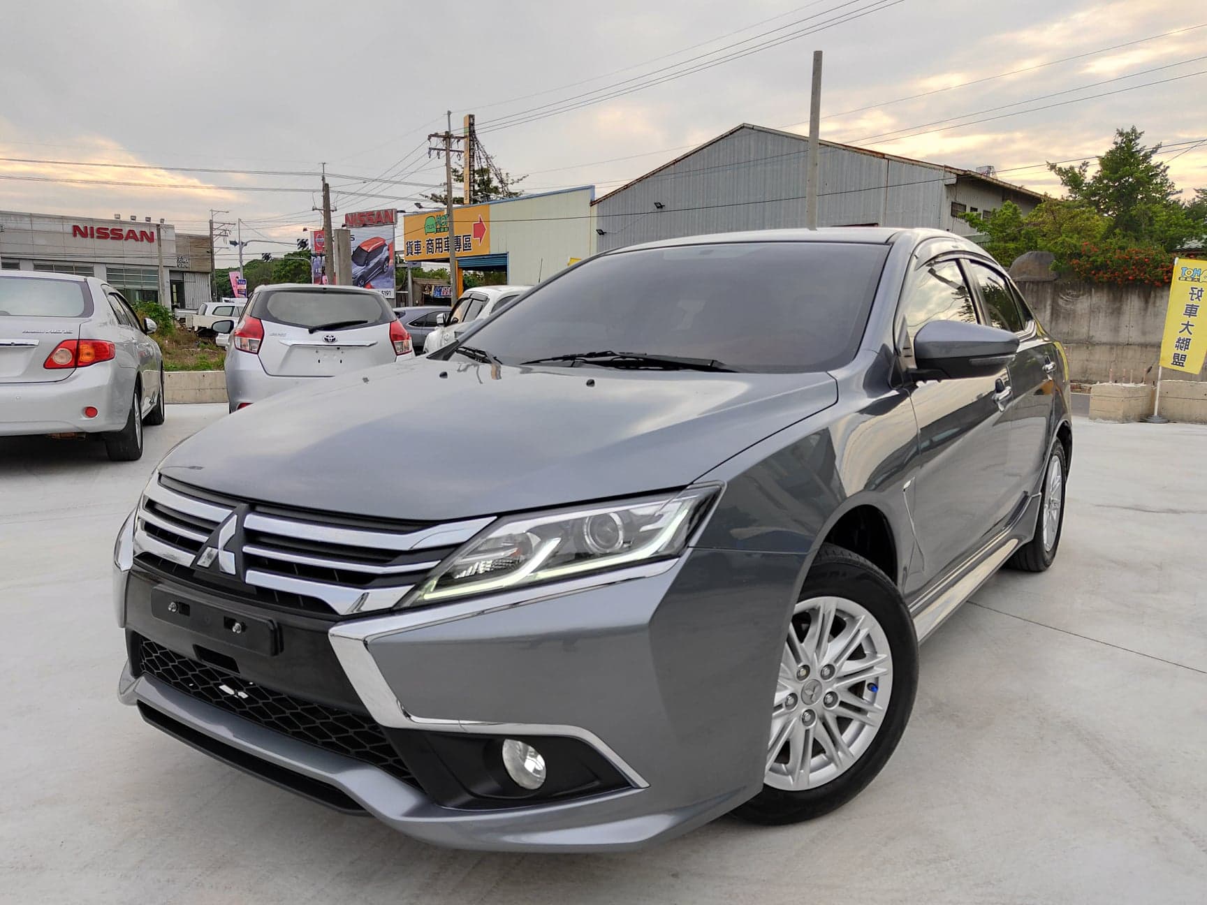 2017 Mitsubishi 三菱 Lancer