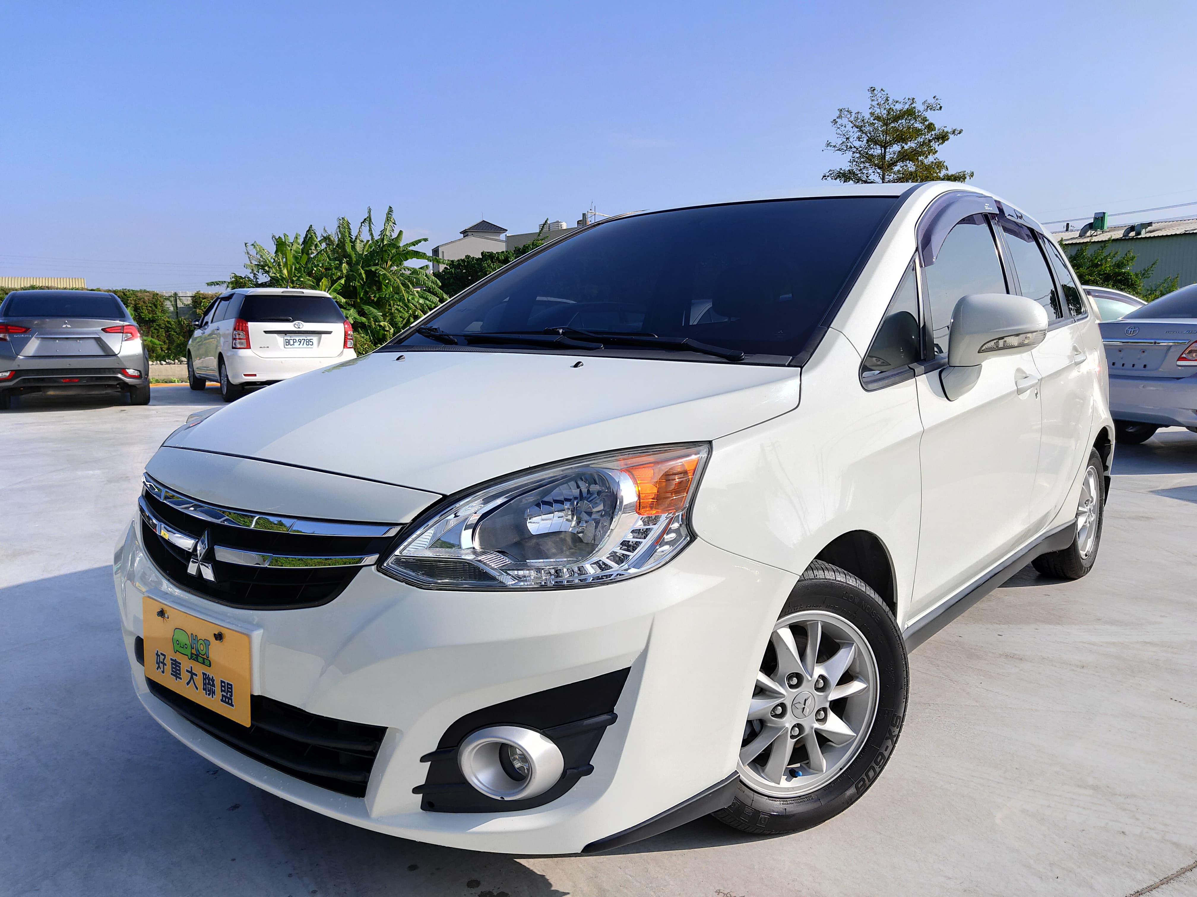 2013 Mitsubishi 三菱 Colt plus