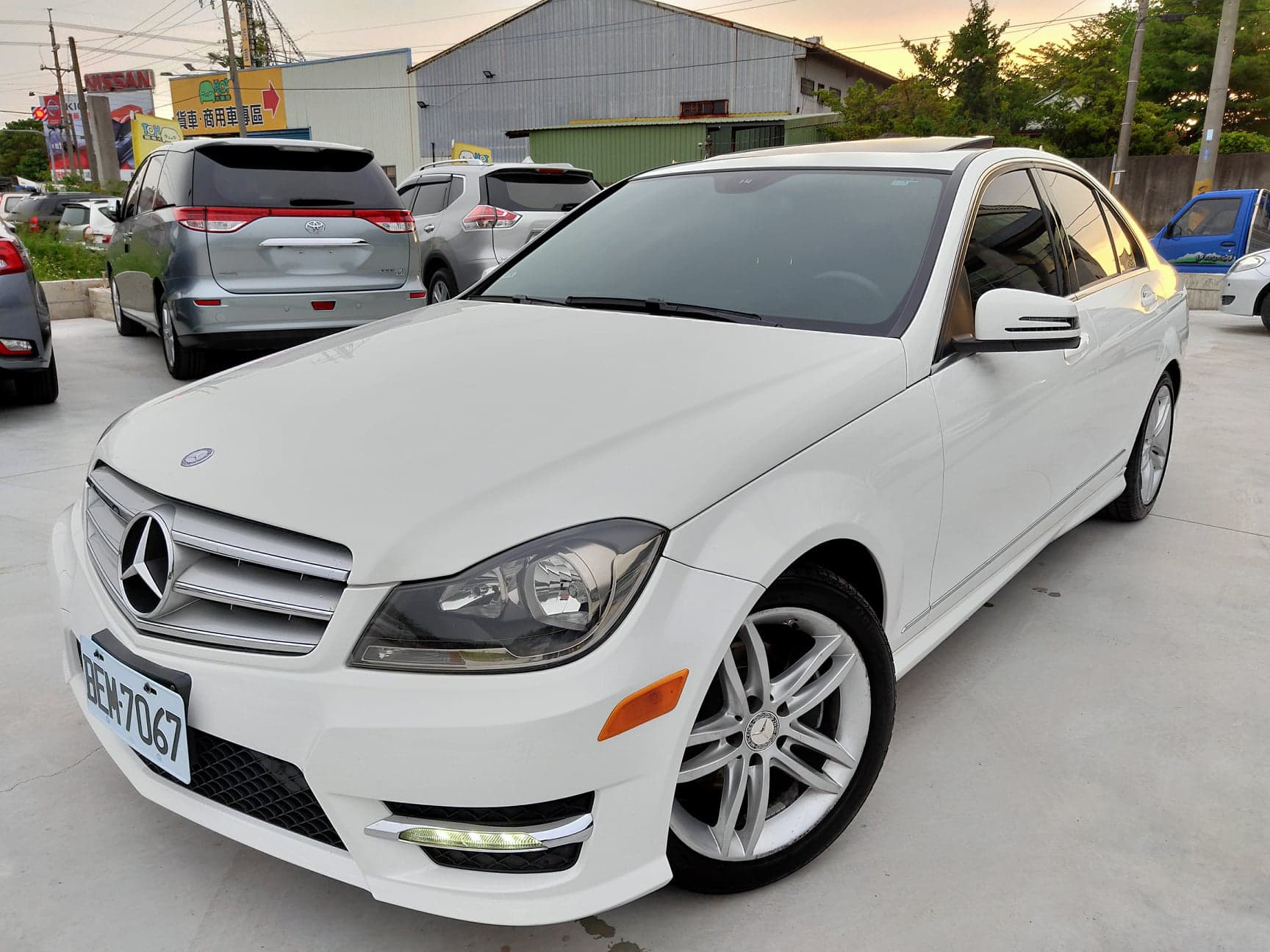 2013 M-Benz 賓士 C-class