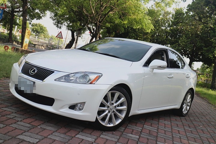 2010 Lexus Is