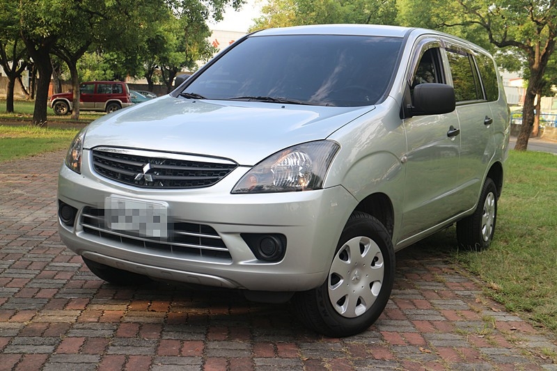 2013 Mitsubishi 三菱 Zinger