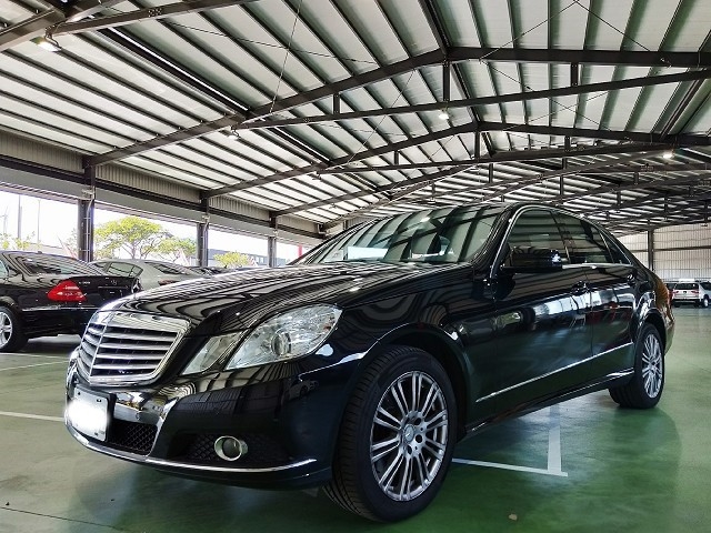 2009 M-benz E-class
