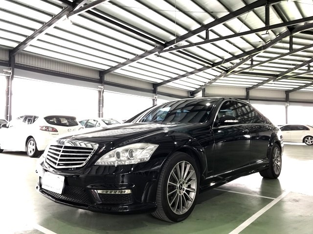 2009 M-benz S-class