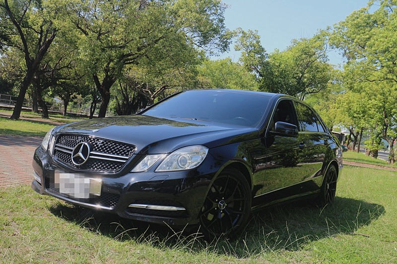 2011 M-benz E-class