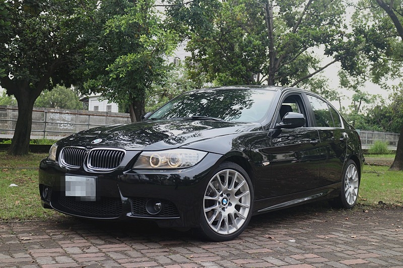 2010 Bmw 3-series sedan