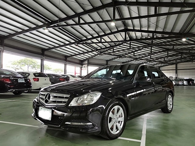 2011 M-Benz 賓士 C-class