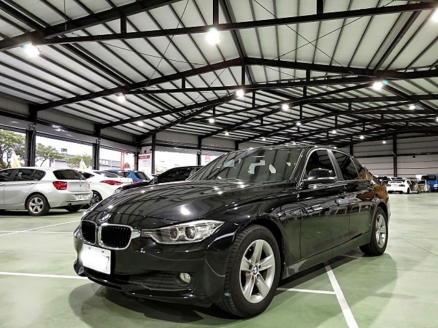 2012 BMW 寶馬 3 series sedan