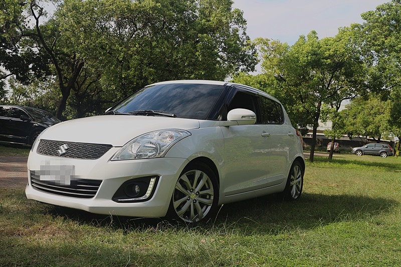 2014 Suzuki 鈴木 Swift