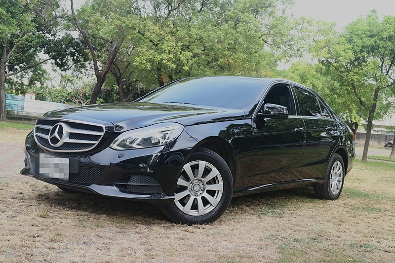 2013 M-Benz 賓士 E-class