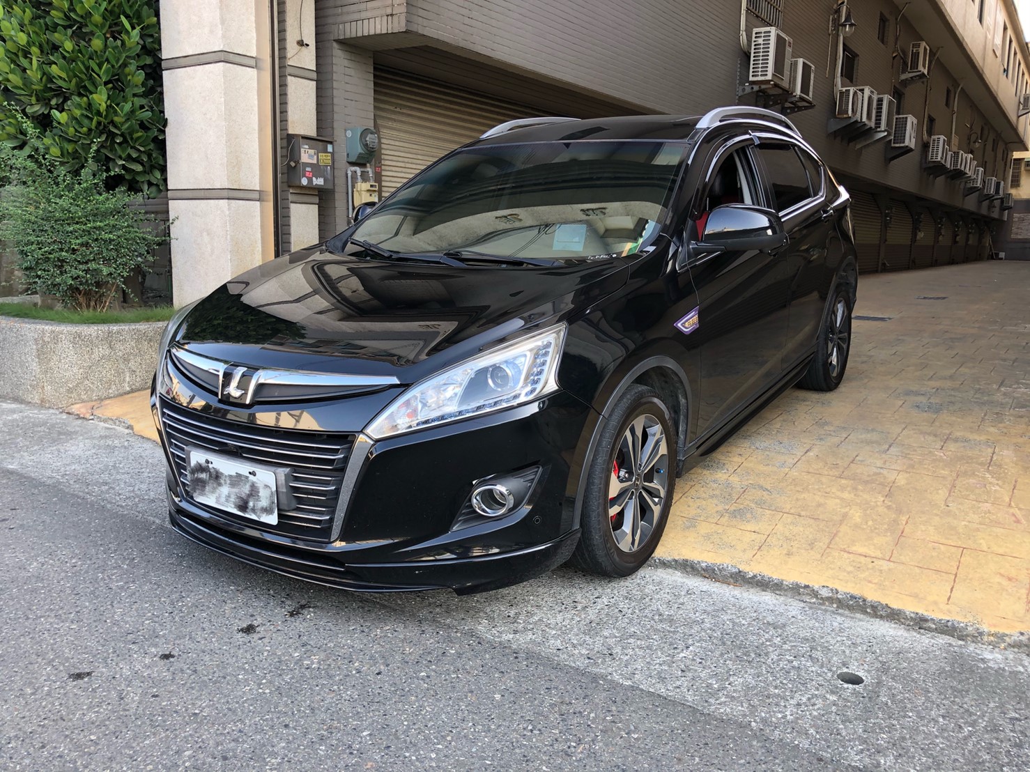 2015 Luxgen 納智捷 U6 turbo