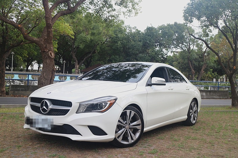 2013 M-Benz 賓士 Cla-class