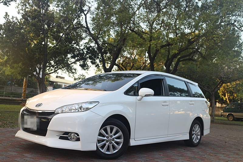 2014 Toyota 豐田 Wish