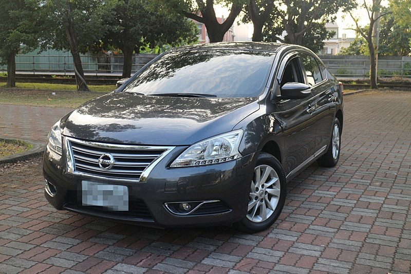 2015 Nissan 日產 Sentra