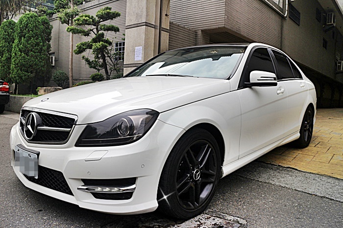 2012 M-Benz 賓士 C-class