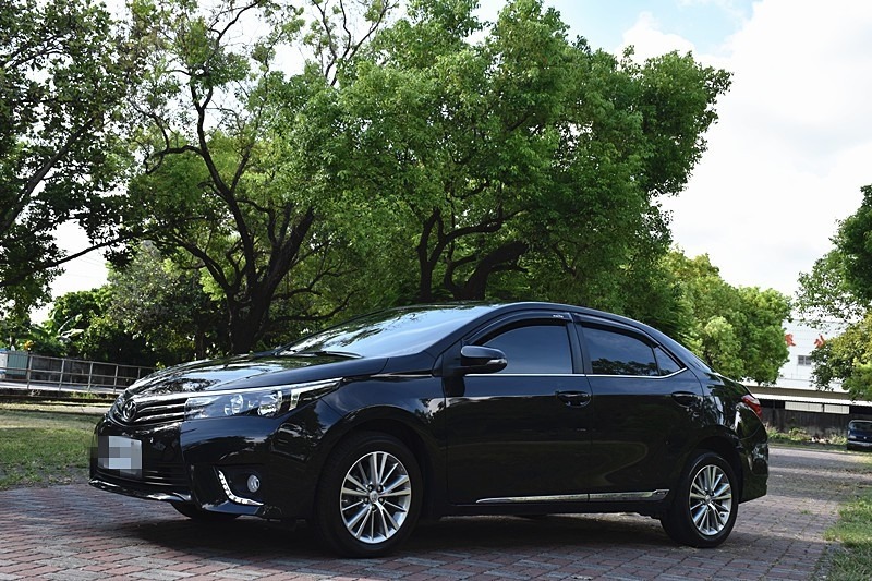 2015 Toyota 豐田 Corolla altis