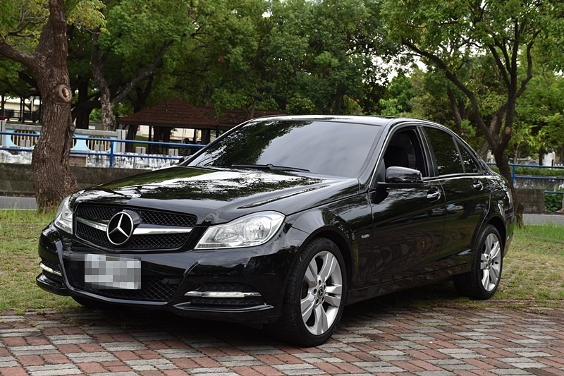 2011 M-Benz 賓士 C-class