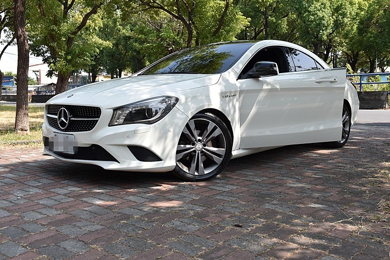 2013 M-Benz 賓士 Cla-class
