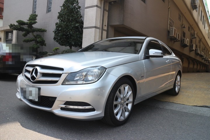 2011 M-Benz 賓士 C-class