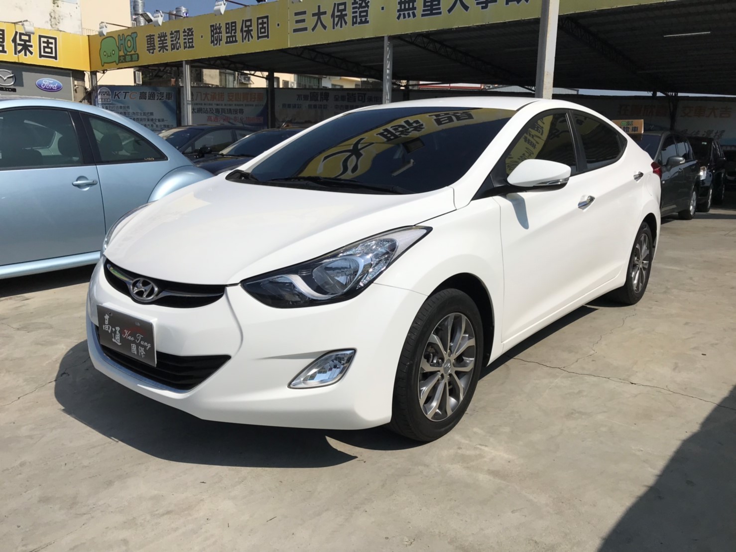 2014 Hyundai 現代 Elantra