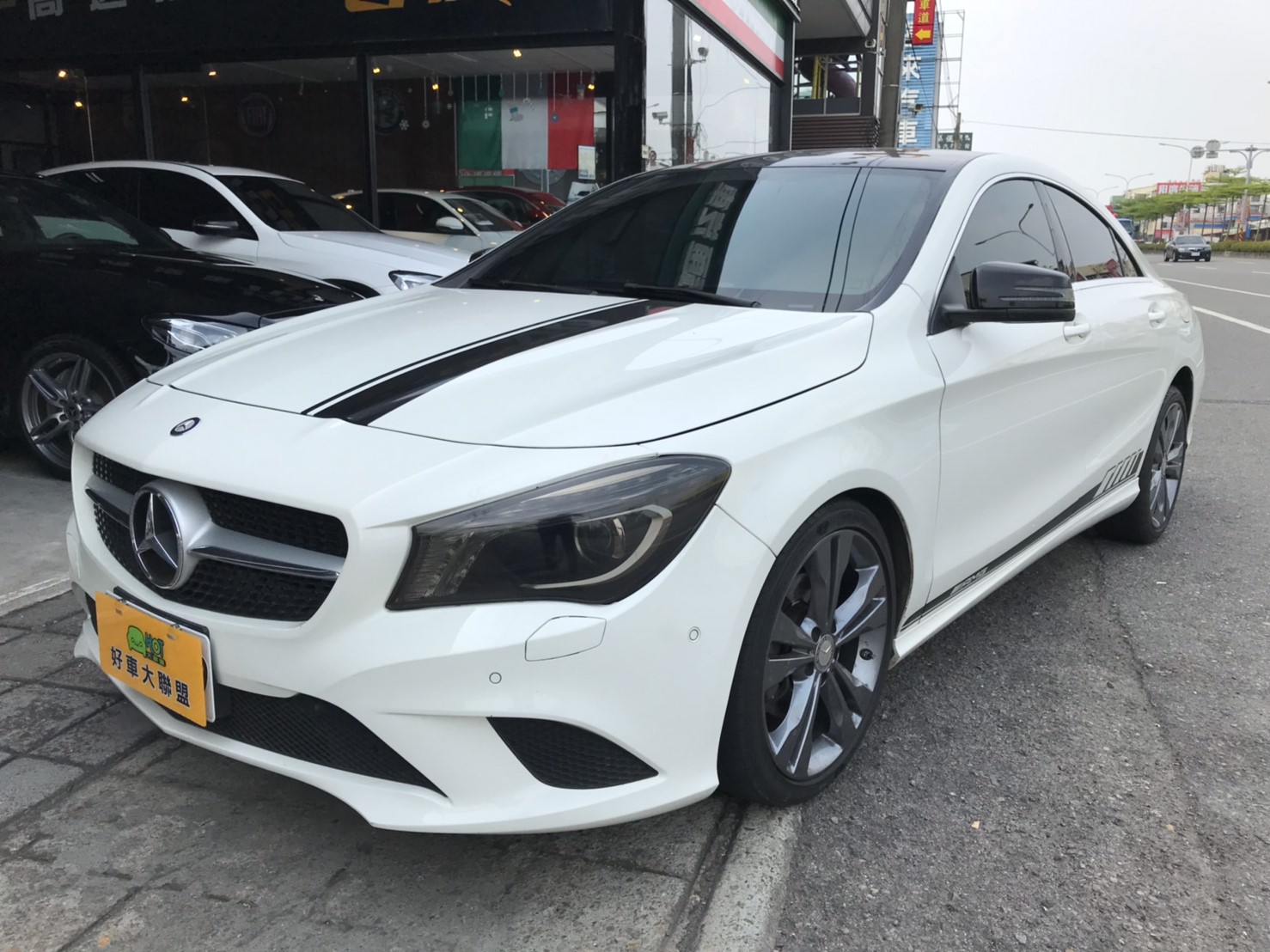 2016 M-Benz 賓士 Cla-class