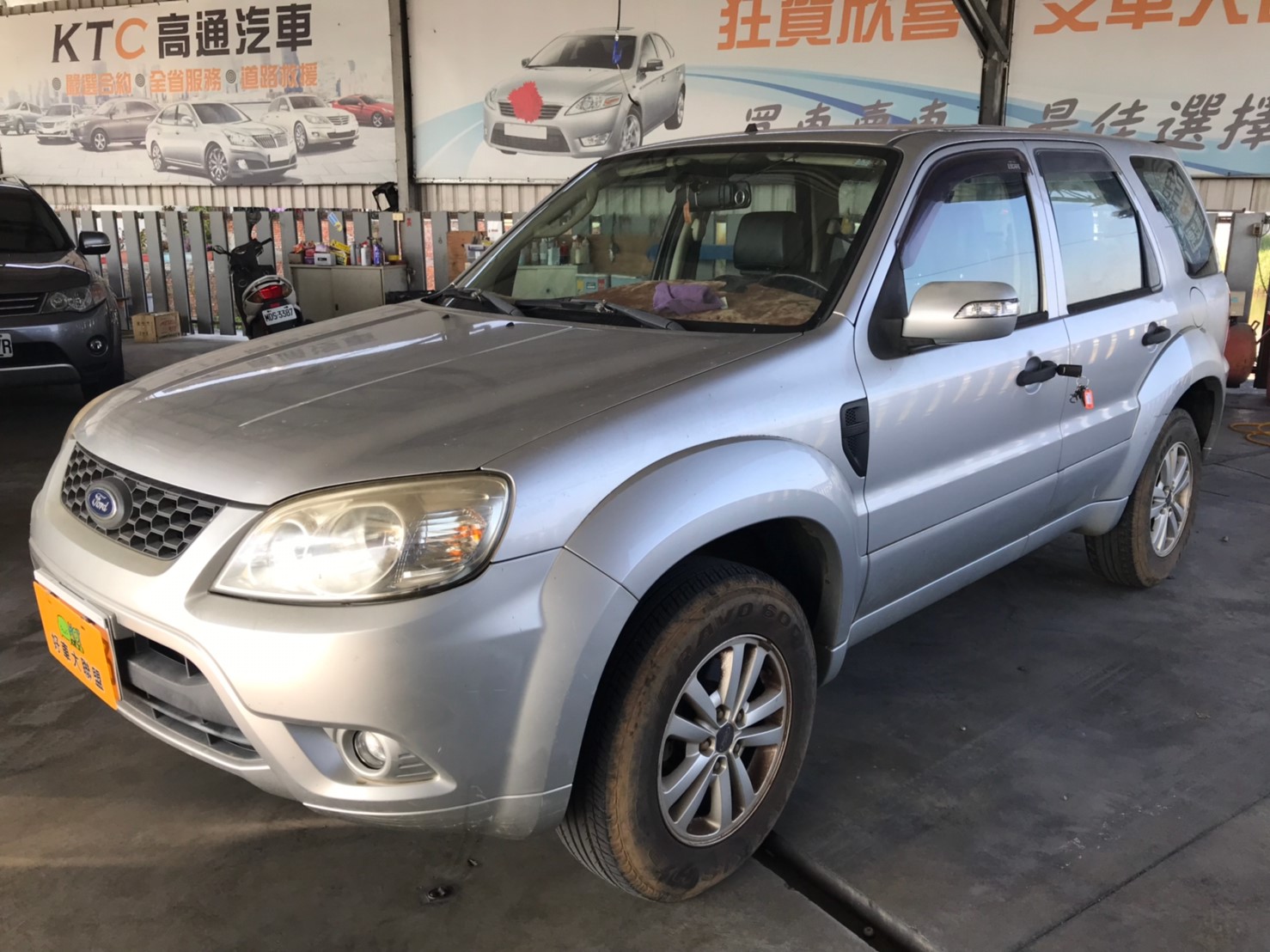 2010 Ford 福特 Escape