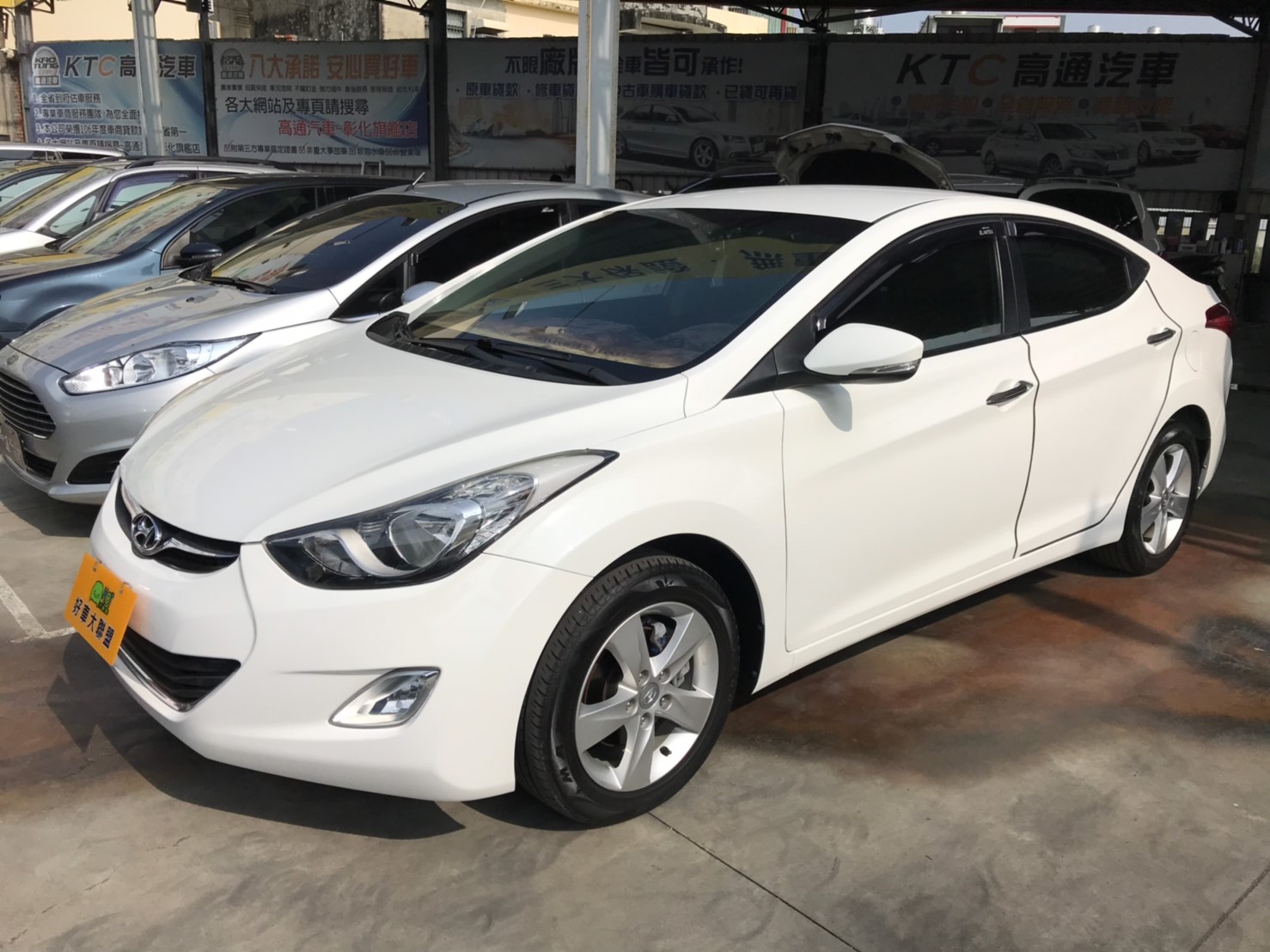 2012 Hyundai 現代 Elantra