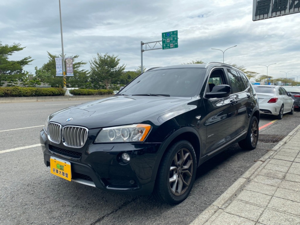 2011 BMW 寶馬 X3