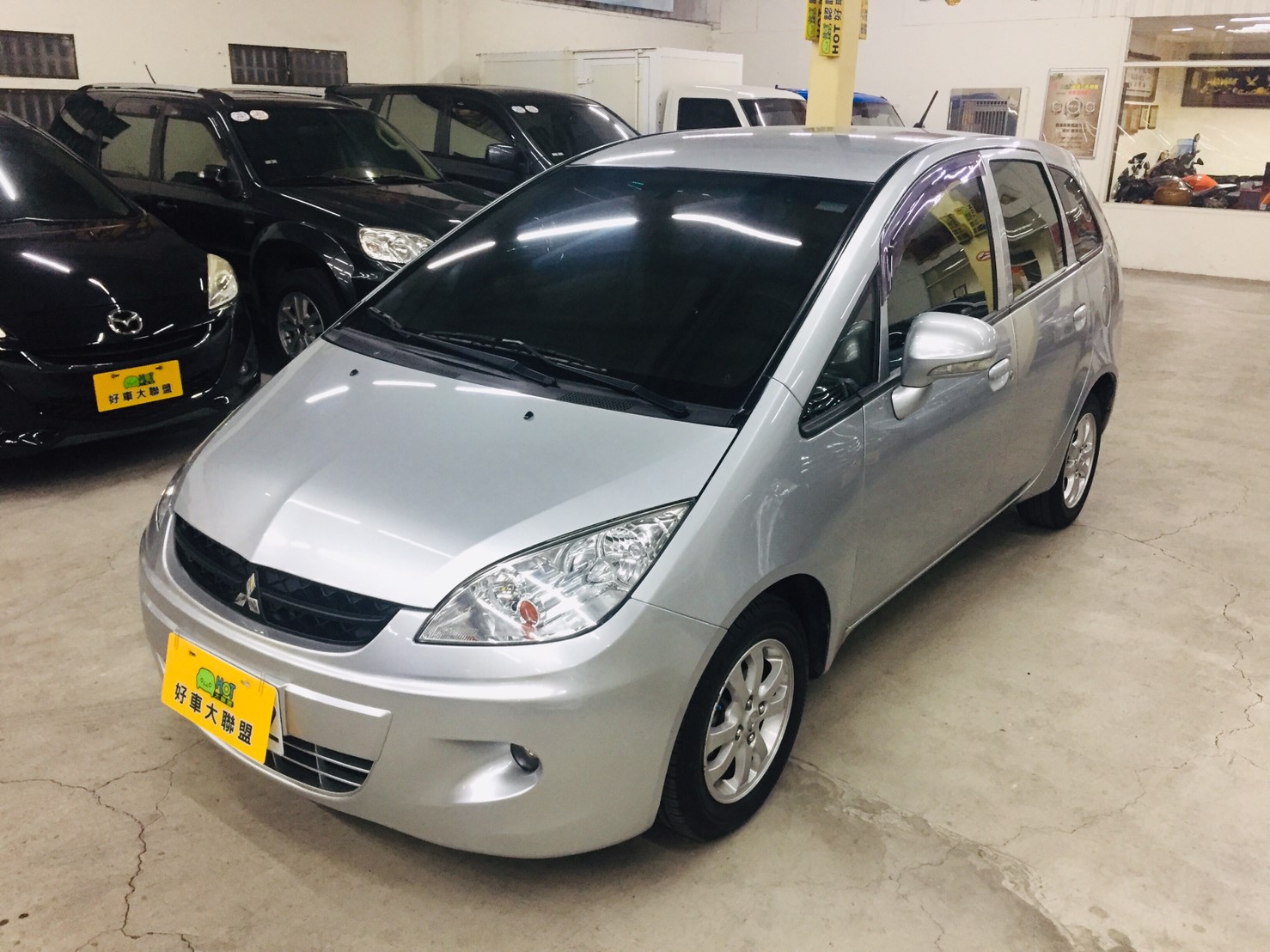 2013 Mitsubishi 三菱 Colt plus