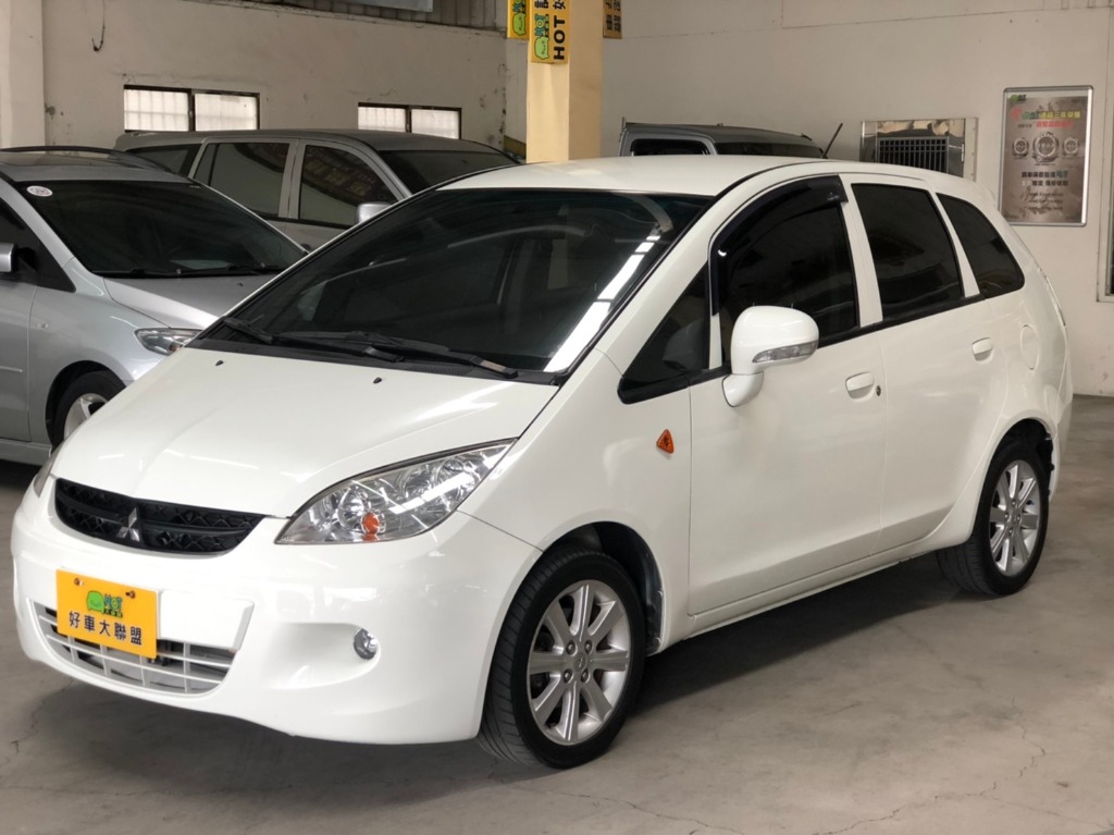 2013 Mitsubishi 三菱 Colt plus