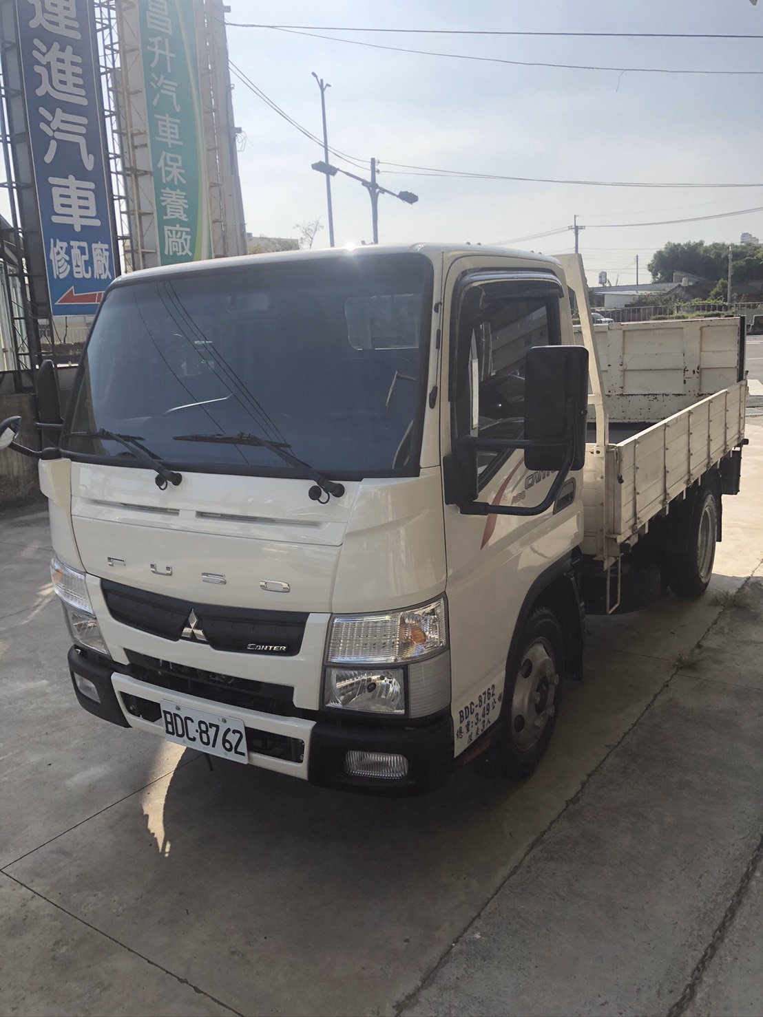 2018 Mitsubishi 三菱 商用車