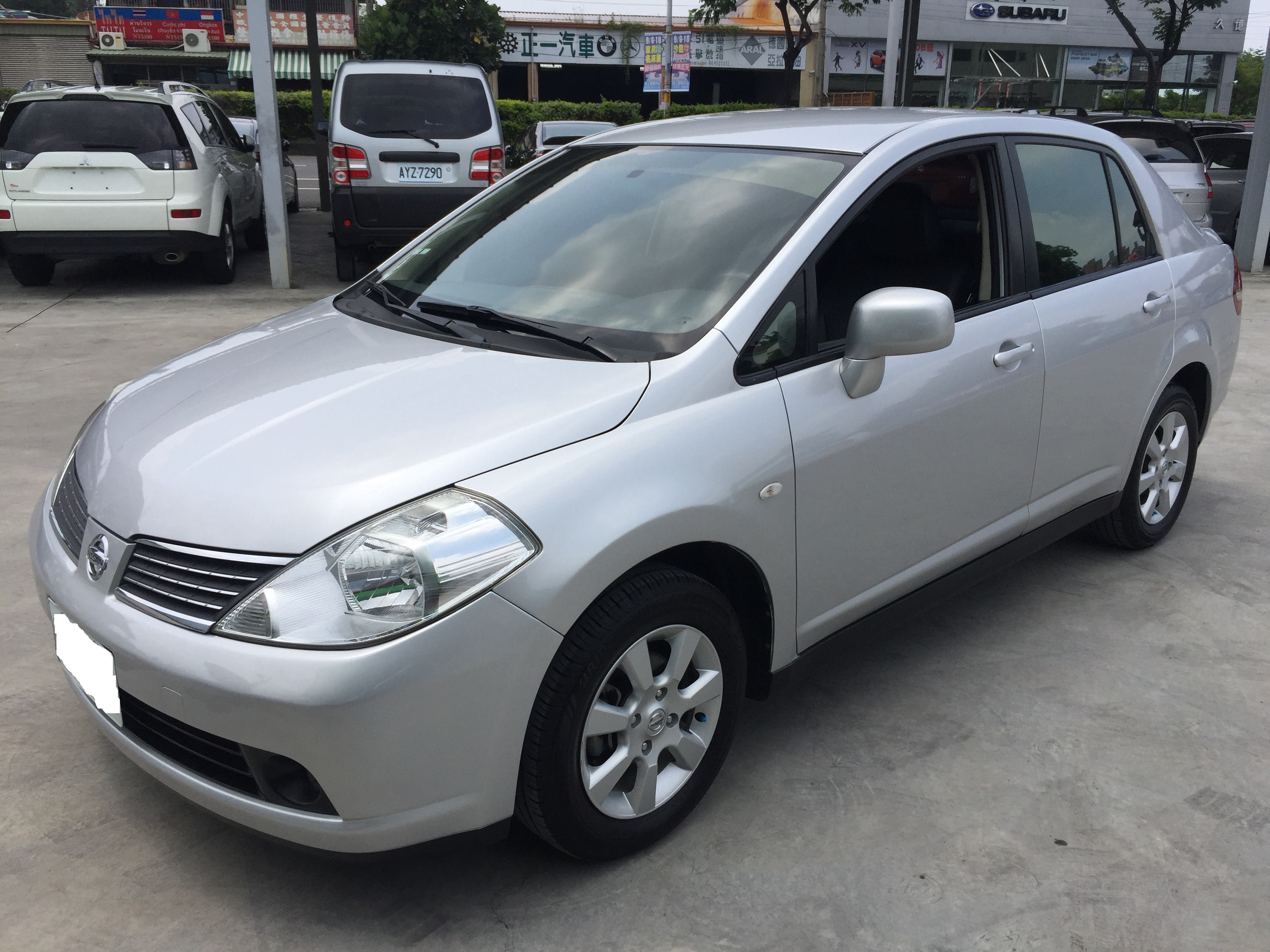 2013 Nissan Tiida