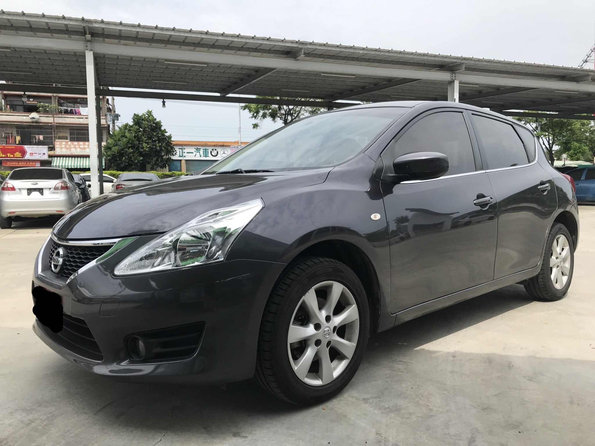 2015 Nissan Tiida