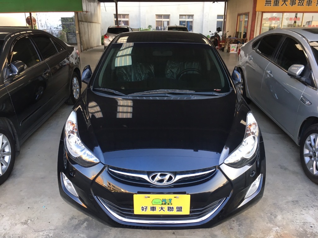 2013 Hyundai 現代 Elantra